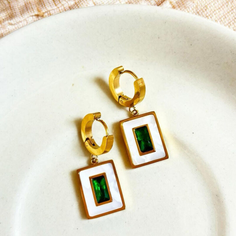 GREEN DROP EARRING - Image 2