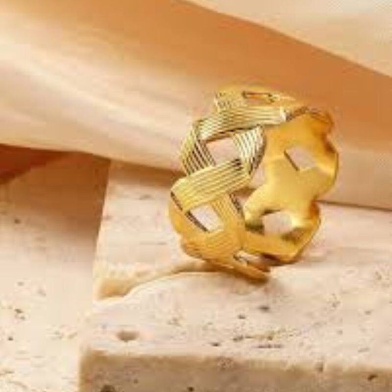 GOLDEN WEAVE RING