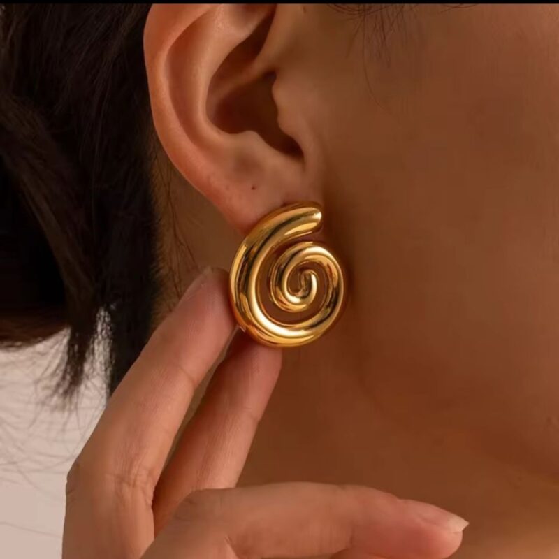 SNAIL STUD - Image 2