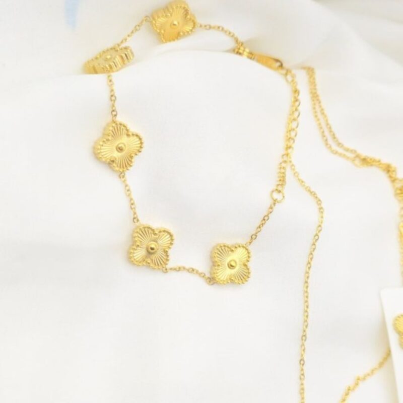 GOLDEN CLOVER SETS - Image 3