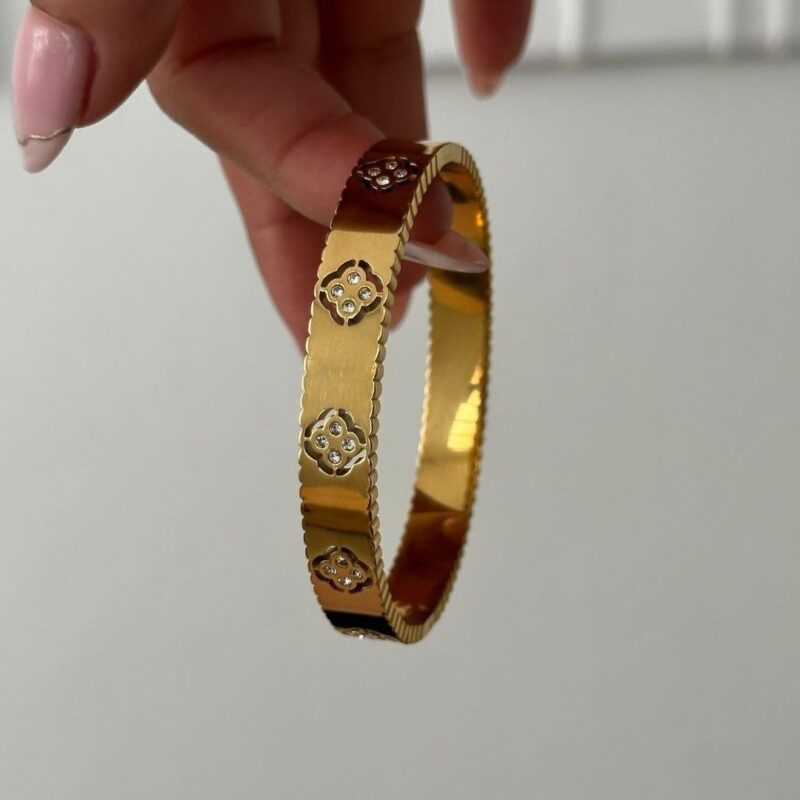 CLOVER STONE BANGLE - Image 2