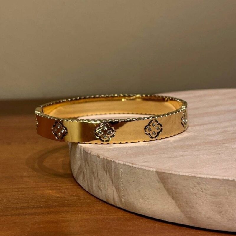 CLOVER STONE BANGLE - Image 3