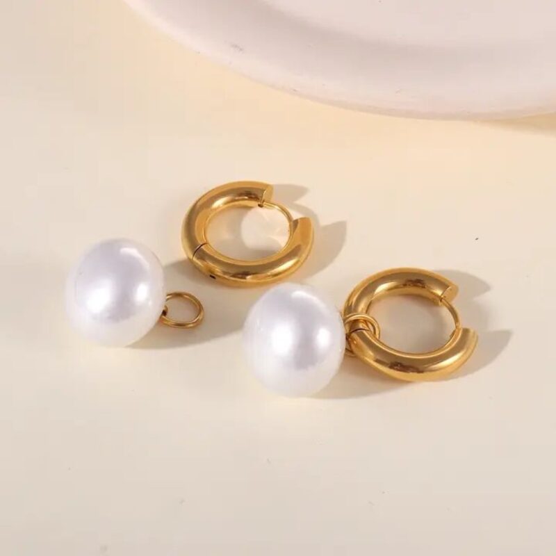 PEARL DROP HOOP - Image 4